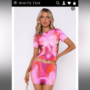 White Fox Boutique - Complicated Baby Tee Mars & Coming Back Mini skirt